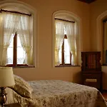 Hera Inn