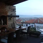 Hera Inn