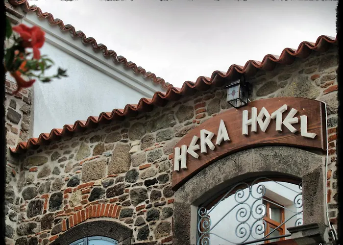 Hera Han/Misafirhane Bergama