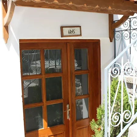 Inn Hera