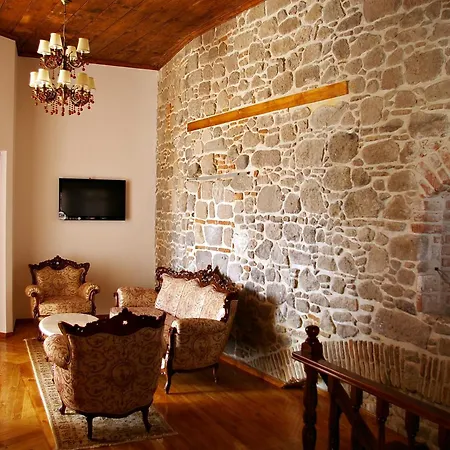 Inn Hera 4*